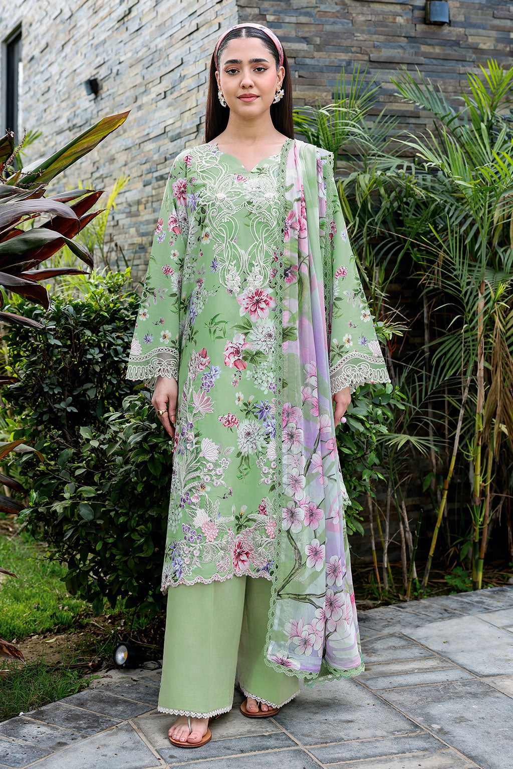 Ramsha | Rangrez Lawn Collection | N-907