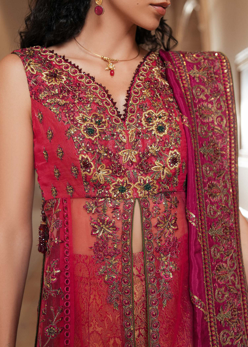 Laj by Lajwanti | Runaway Formals 25 | Red Reverie, image 4