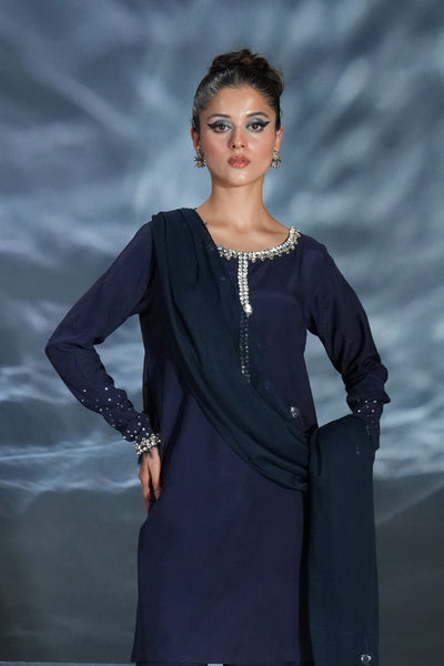 Amave | Oro Luxury Wear | AM-01