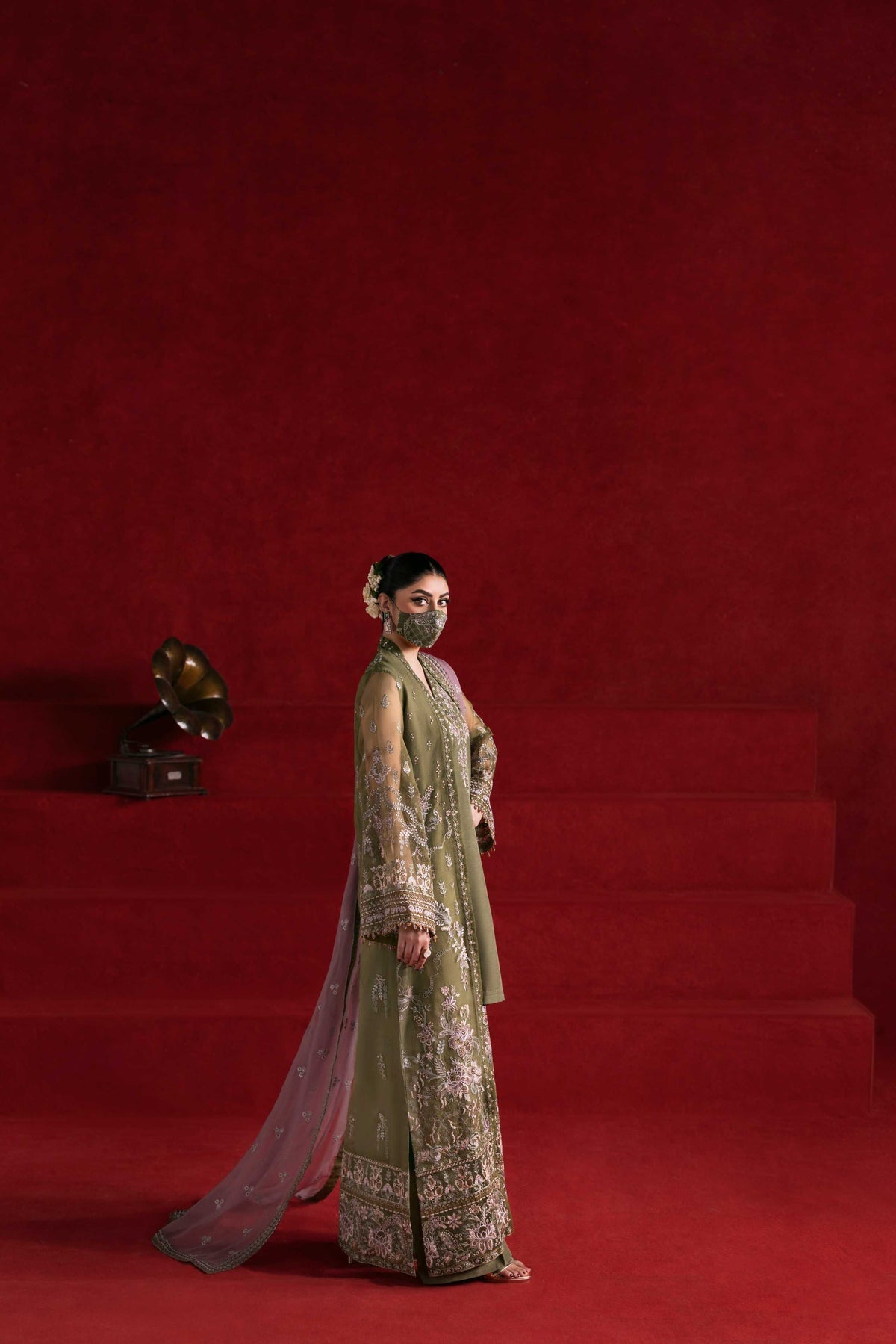 Flossie | Kohinoor Formals | KOH-110-6