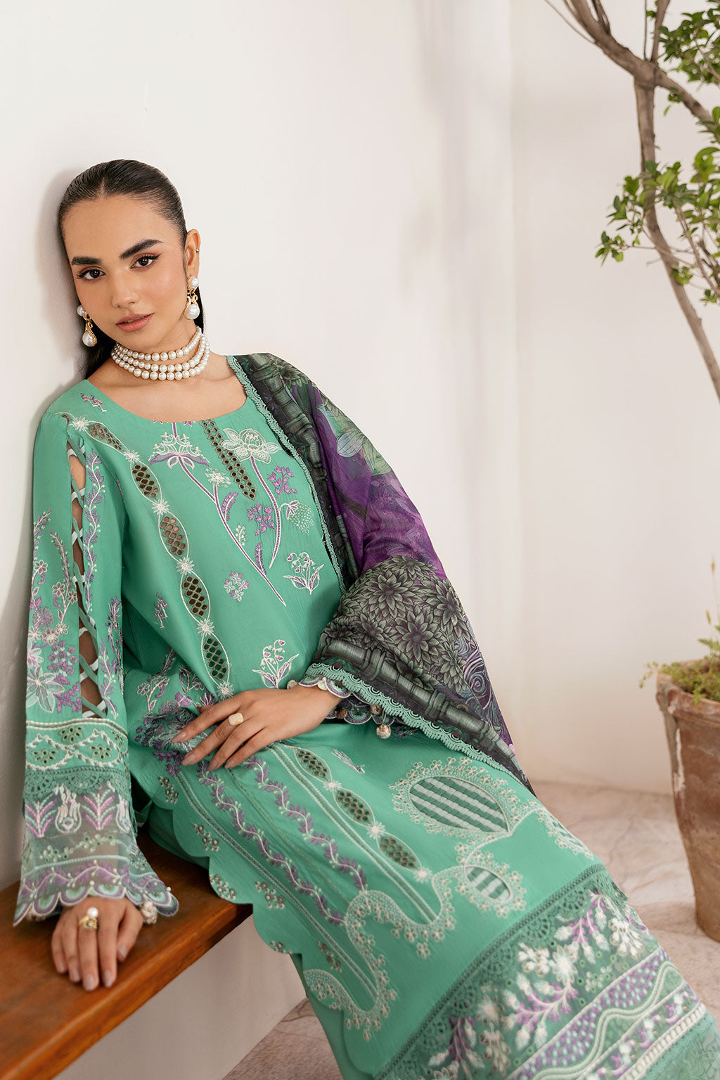 Ramsha | Ghazal Luxury Lawn | G-404, image 6