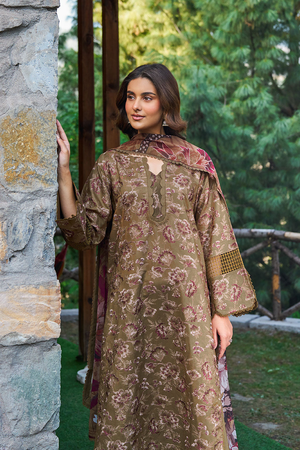 Ramsha | Riwaj Winter Collection | J-702, image 3