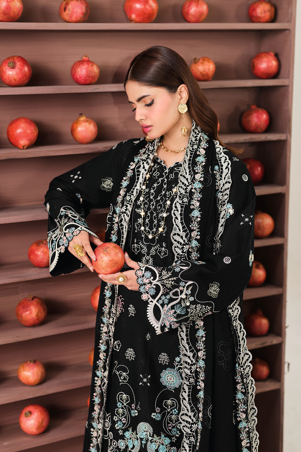 Ramsha | Riwayat Lawn Collection |Y-1502, image 5
