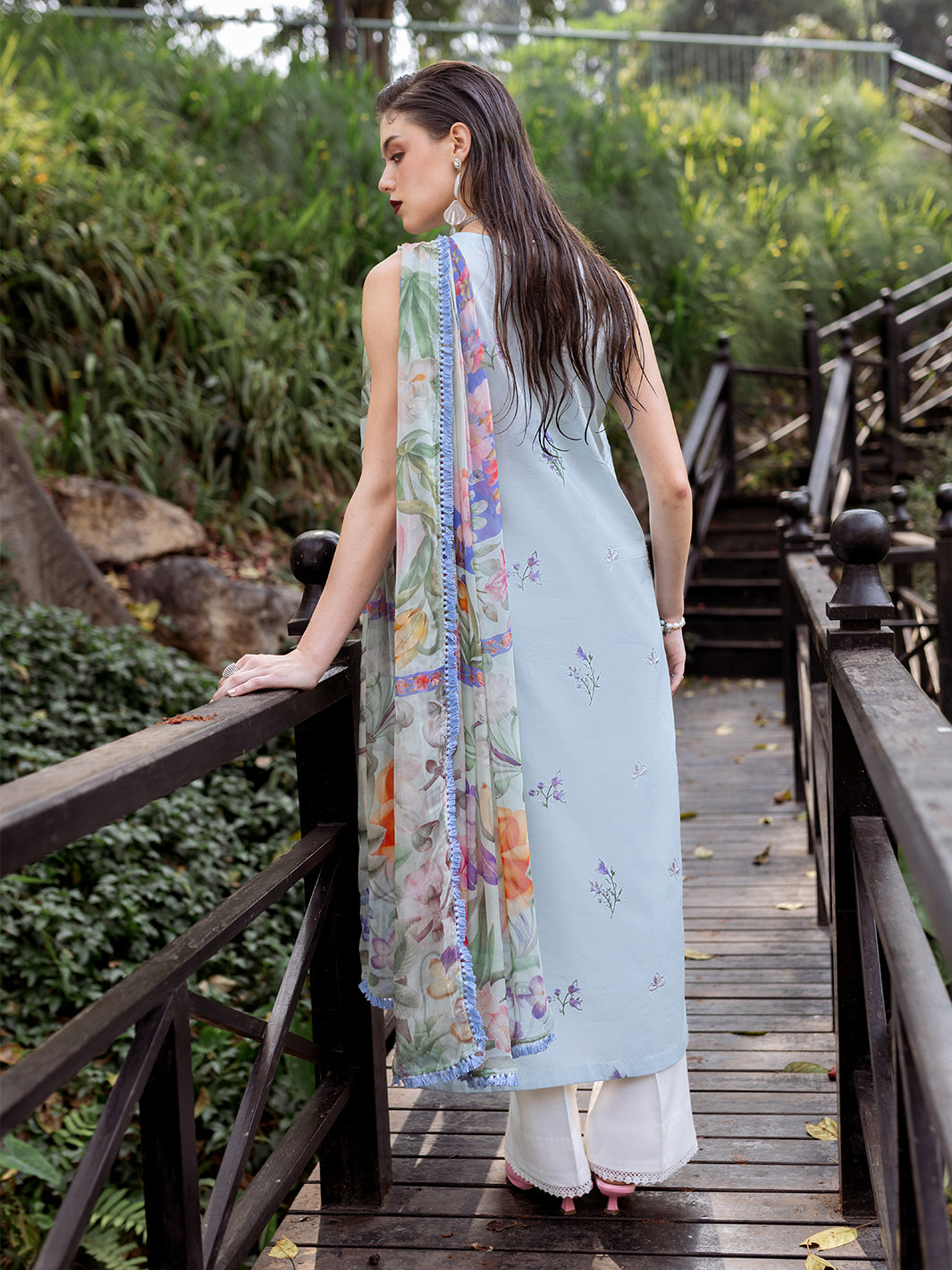 Roheenaz | Dahlia Embroidered Lawn 24 | Daisy -  Roheenaz Luxury -  House of Maryam