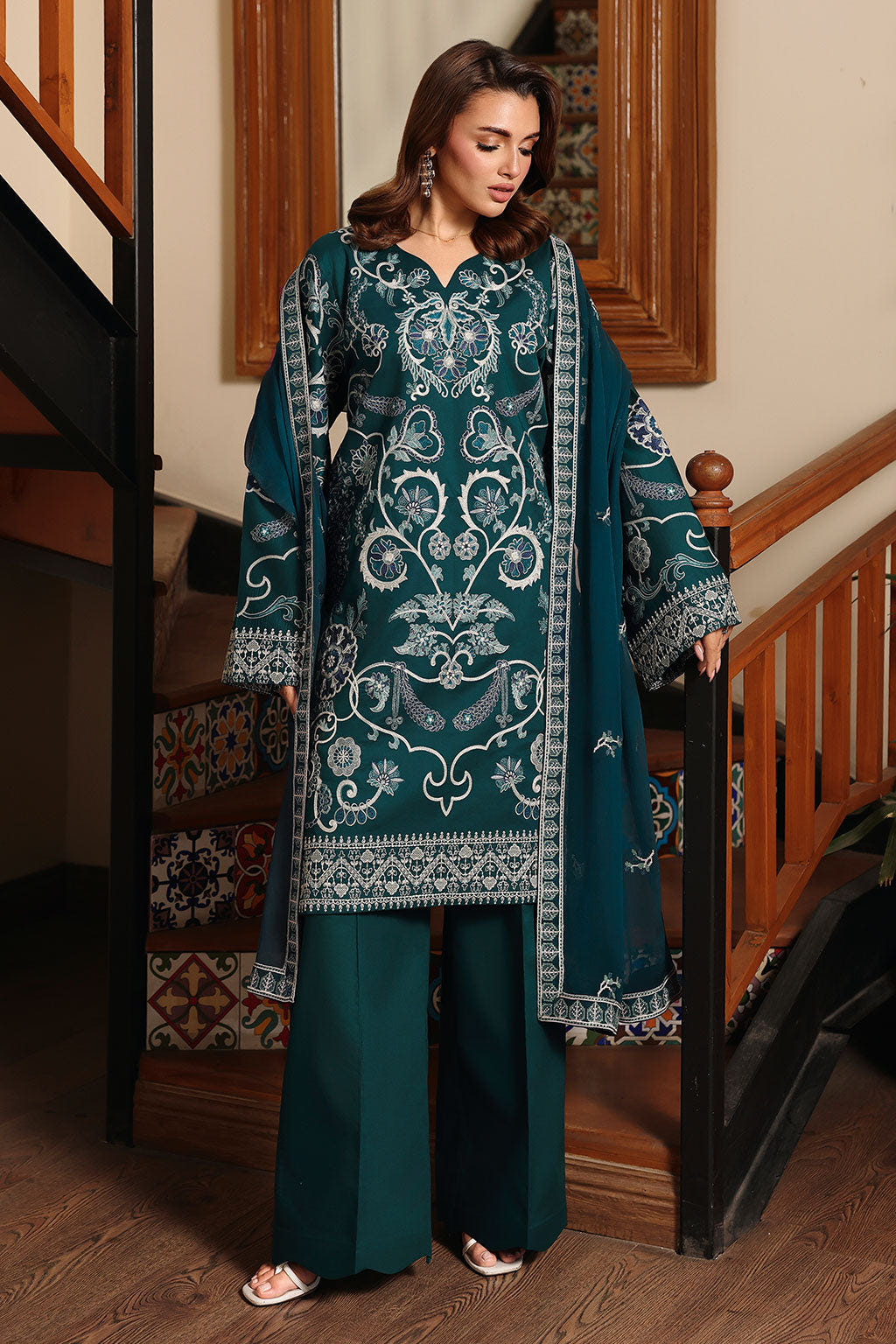 Afsanah | Rosa Essential | AL-304