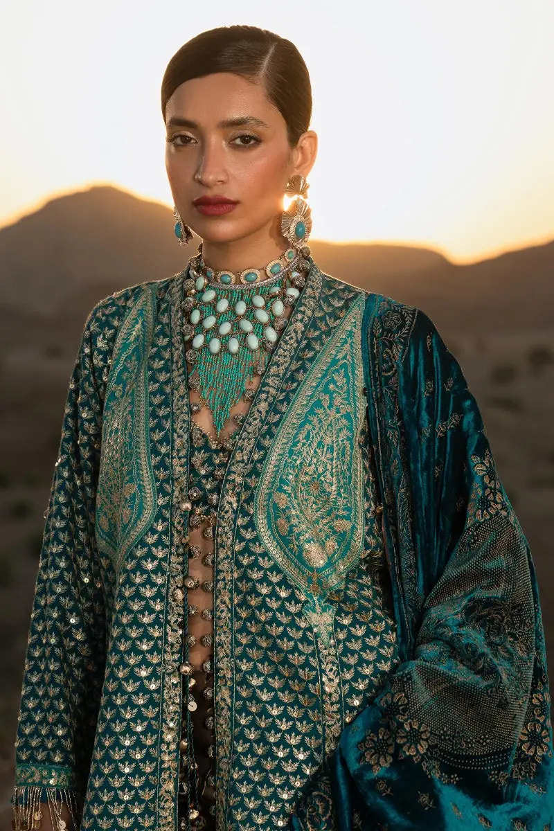 Sana Safinaz | Winter Luxury 23 | S231-007A-DE -  Sana Safinaz Luxury - Original Designer Dress - House of Maryam