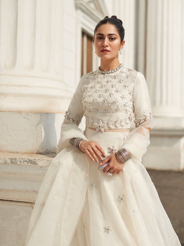 Caia | Haute Couture | The Snow Maiden-3