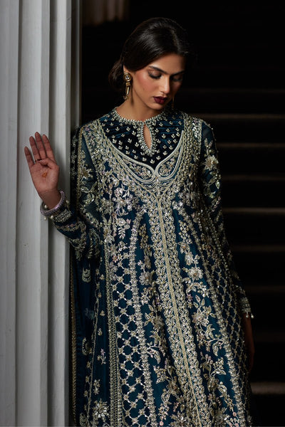 Saad Bin Shahzad | El Veneto Luxury Formals | ALIRA-Brand:Saad Bin Shahzad-Type:Ladies Clothes-Dark Teal Green-Velvet-House of Maryam- Buy in UK, USA