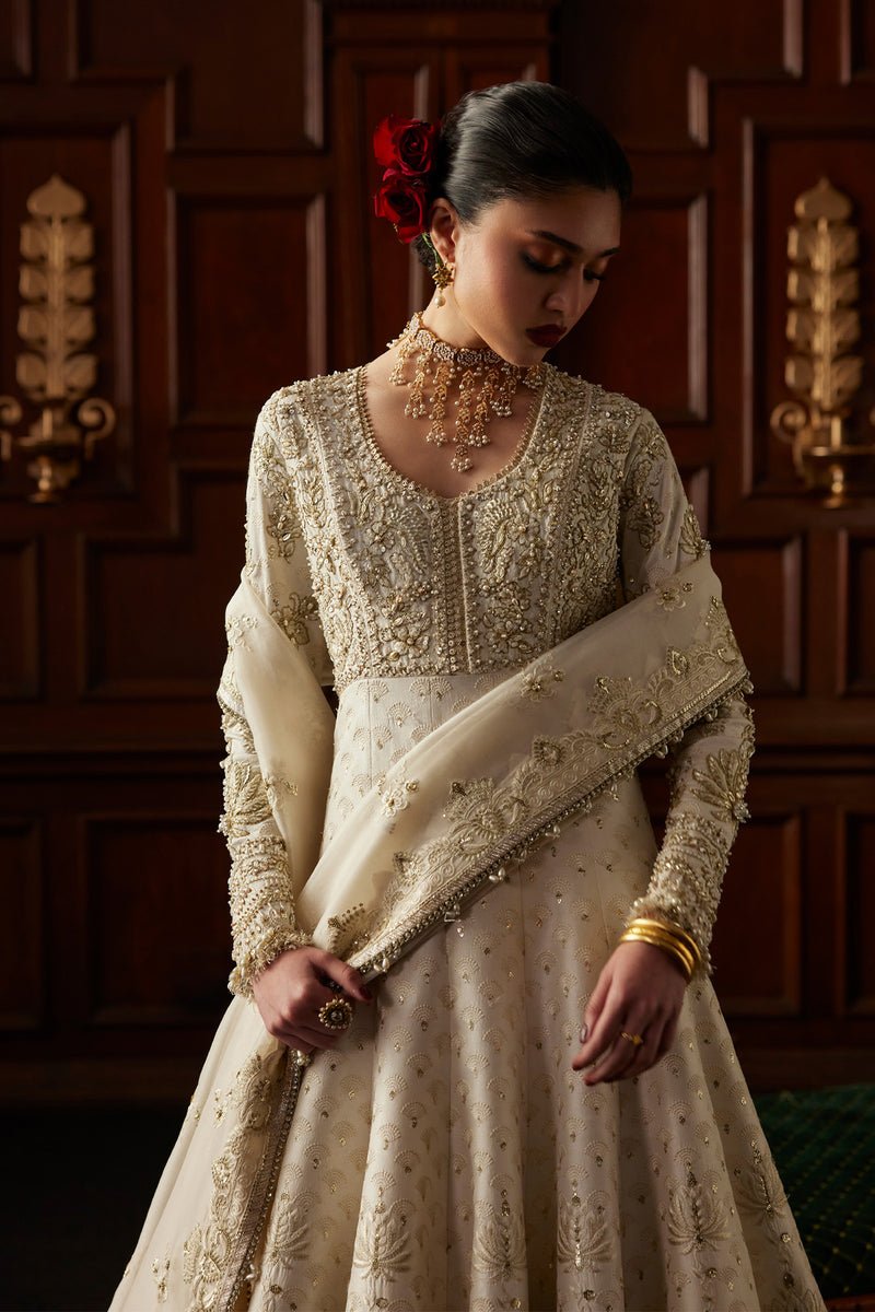 Saad Bin Shahzad | El Veneto Luxury Formals | OVIA-Brand:Saad Bin Shahzad-Type:Ladies Clothes-Off White - House of Maryam- Buy in UK, USA