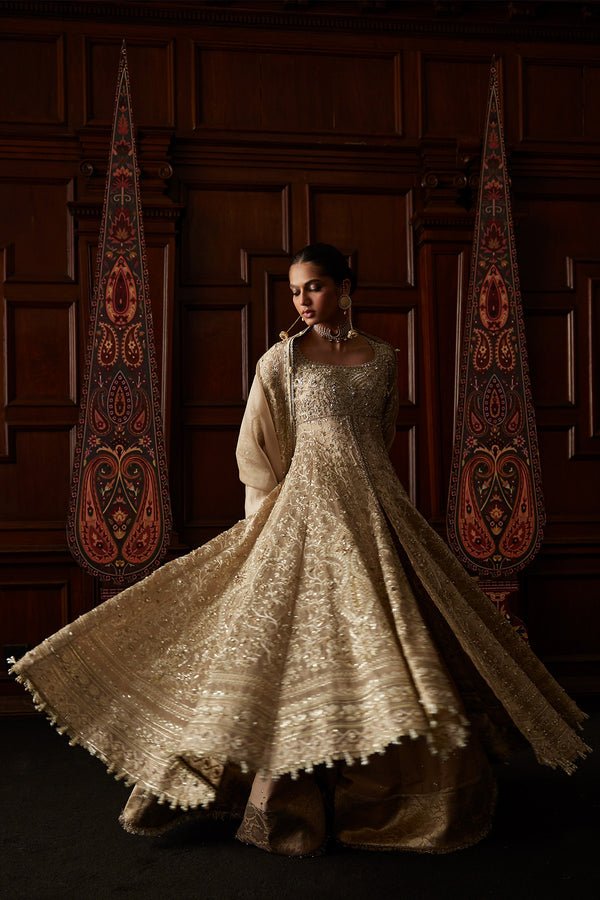 Saad Bin Shahzad | El Veneto Luxury Formals | SIRA-Brand:Saad Bin Shahzad-Type:Ladies Clothes-Silver Gold-Tissue-House of Maryam- Buy in UK, USA