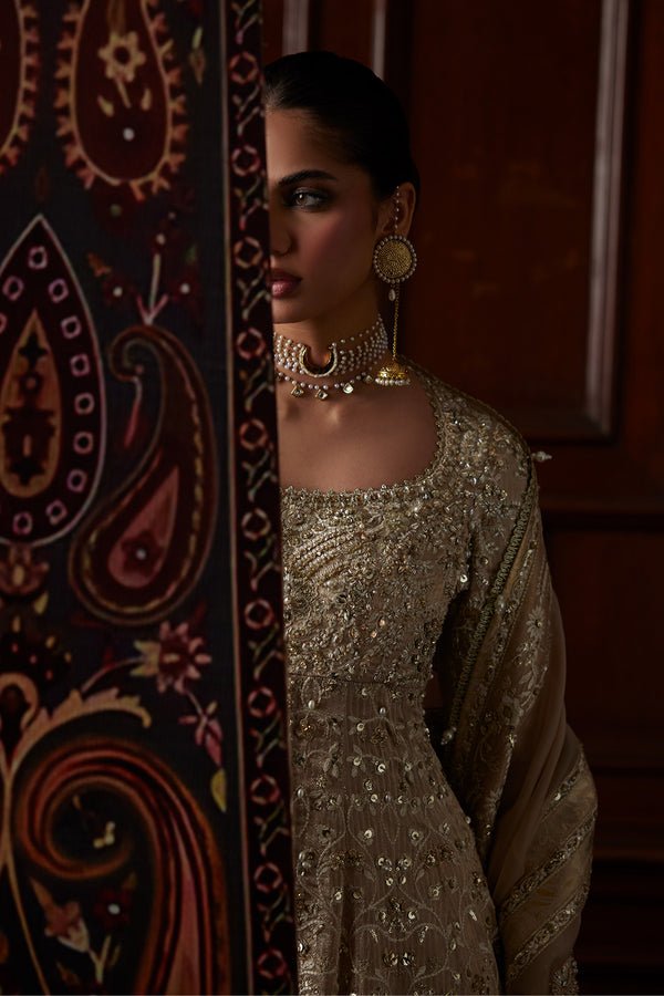Saad Bin Shahzad | El Veneto Luxury Formals | SIRA-Brand:Saad Bin Shahzad-Type:Ladies Clothes-Silver Gold-Tissue-House of Maryam- Buy in UK, USA