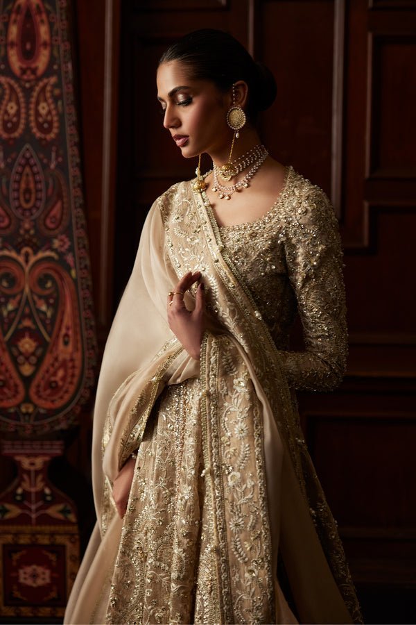 Saad Bin Shahzad | El Veneto Luxury Formals | SIRA-Brand:Saad Bin Shahzad-Type:Ladies Clothes-Silver Gold-Tissue-House of Maryam- Buy in UK, USA