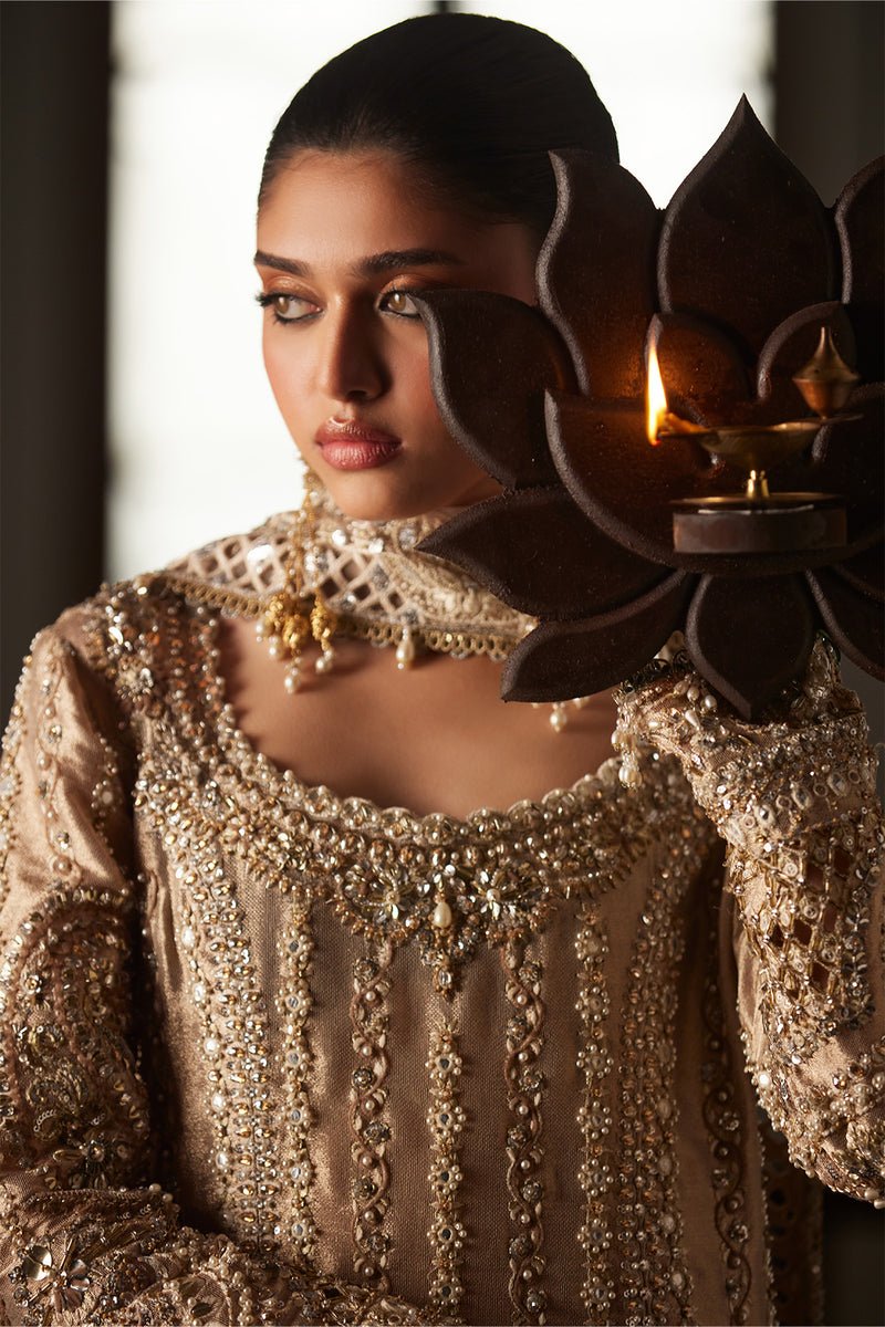 Saad Bin Shahzad | El Veneto Luxury Formals | ZELY-Brand:Saad Bin Shahzad-Type:Ladies Clothes-Silver Gold-Tissue-House of Maryam- Buy in UK, USA