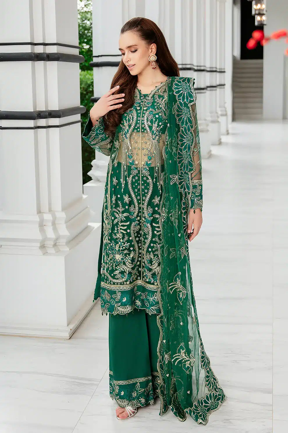 Saad Shaikh | Luminous Formals 23 | Raven by Designer Saad Sheikh - House of Maryam - Pakistani Designer Ethnic Wear in {{ shop.shopifyCountryName }}