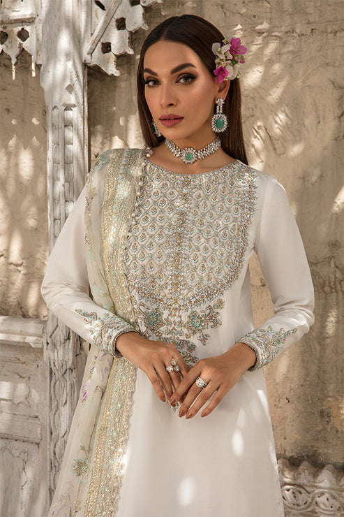 Saffron | Persia Wedding Collection | Pearl White by Designer Saffron - House of Maryam - Pakistani Designer Ethnic Wear in {{ shop.shopifyCountryName }}