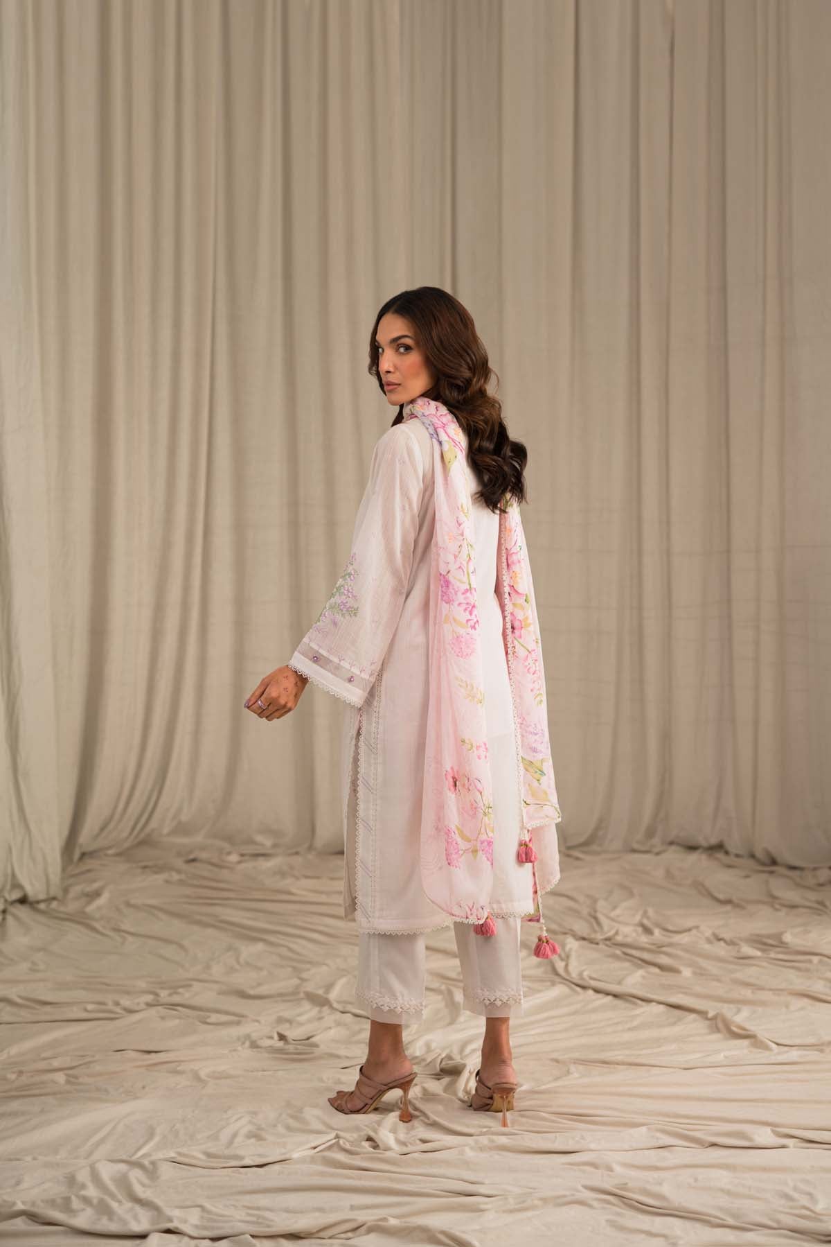 Sahar | Mirage Spring Luxury 24 | Slub Lawn 3 Piece (Embroidered) -  Sahar Luxury -  House of Maryam