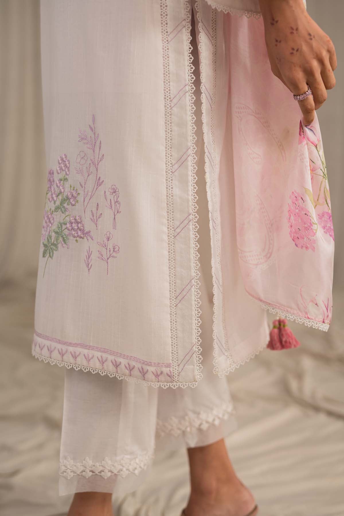 Sahar | Mirage Spring Luxury 24 | Slub Lawn 3 Piece (Embroidered) -  Sahar Luxury - Original Designer Dress - House of Maryam