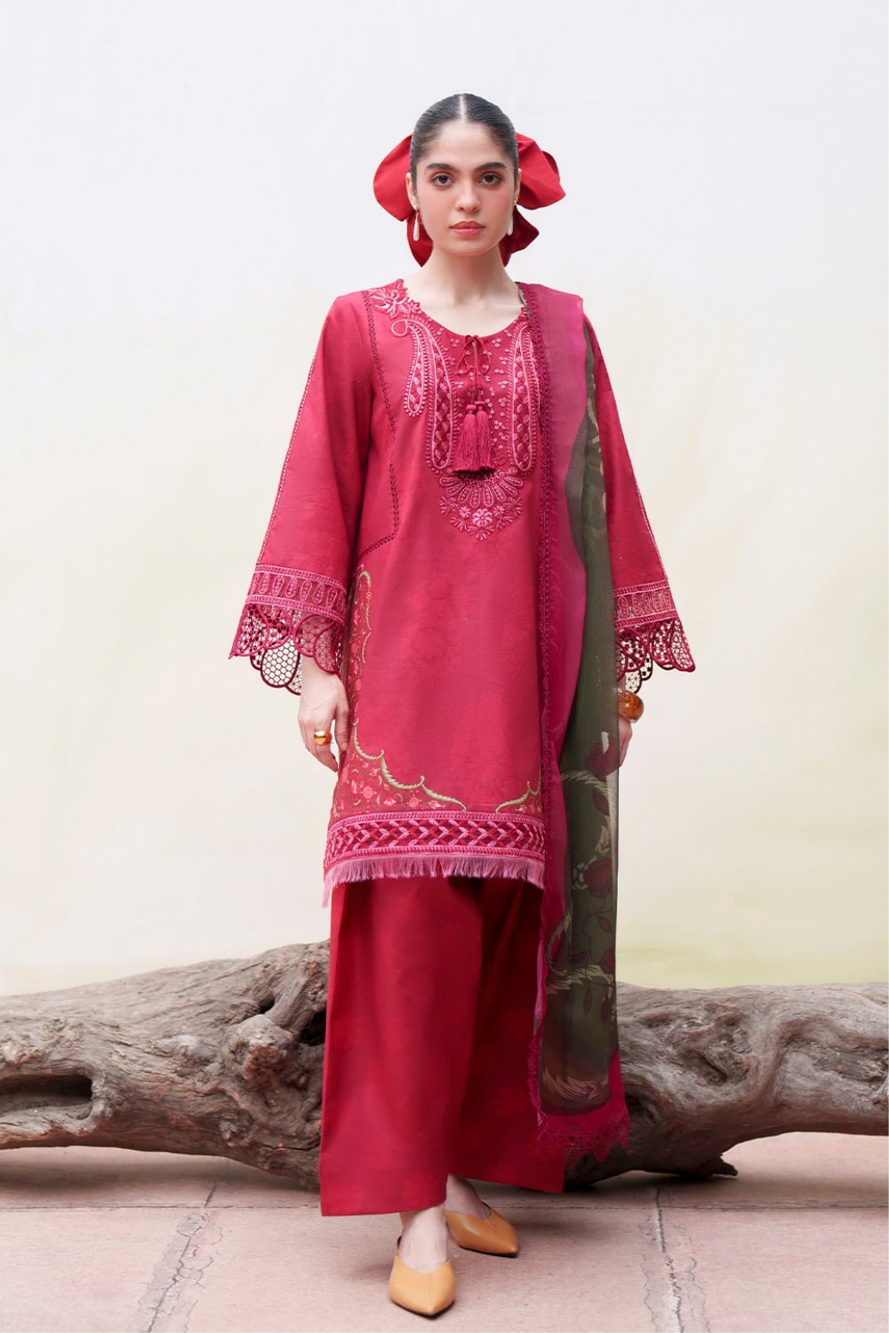 Saira Rizwan | Laanem SS/26 | NAYRA-A-SRL26-01-Brand:Saira Rizwan-Type:Lawn - House of Maryam- Buy in UK, USA