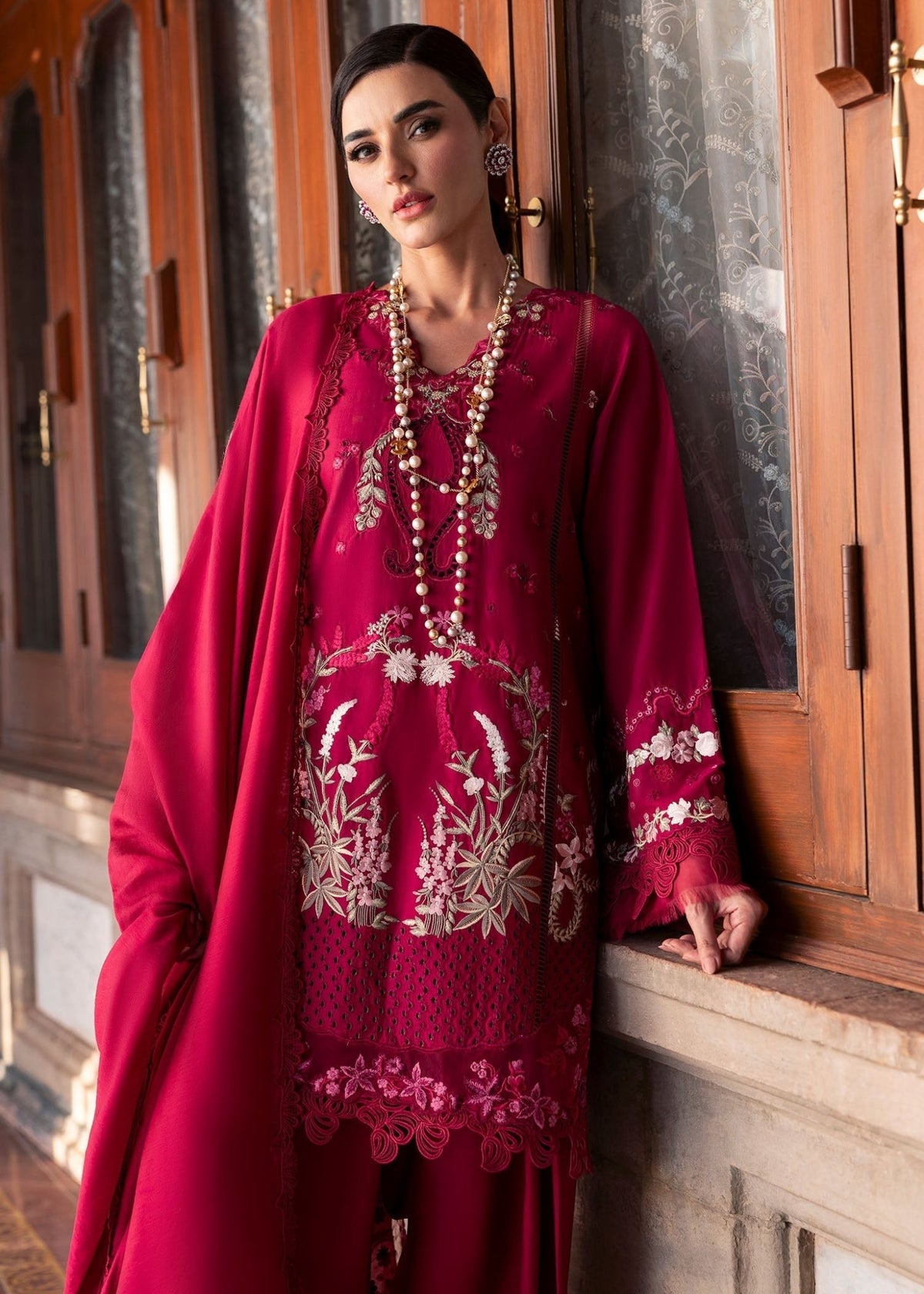 Saira Shakira | Bloom Lawn 25 | FAYE 7-B-Brand:Saira Shakira-Type:Ladies Clothes-Magenta-Lawn-House of Maryam- Buy in UK, USA