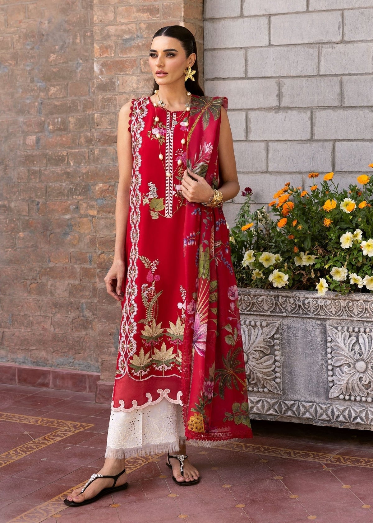 Saira Shakira | Bloom Lawn 25 | SAUVAGE 6-A-Brand:Saira Shakira-Type:Ladies Clothes-Red-Lawn-House of Maryam- Buy in UK, USA