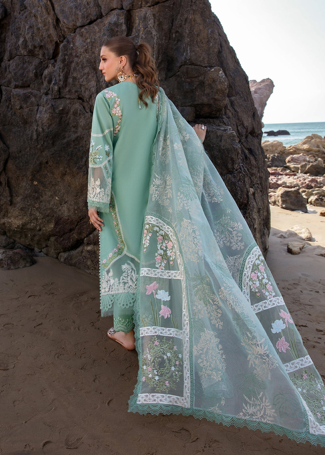 Crimson | Lawn 24 | Winds of Eden - Jade by Designer Crimson - House of Maryam - Pakistani Designer Ethnic Wear in {{ shop.shopifyCountryName }}