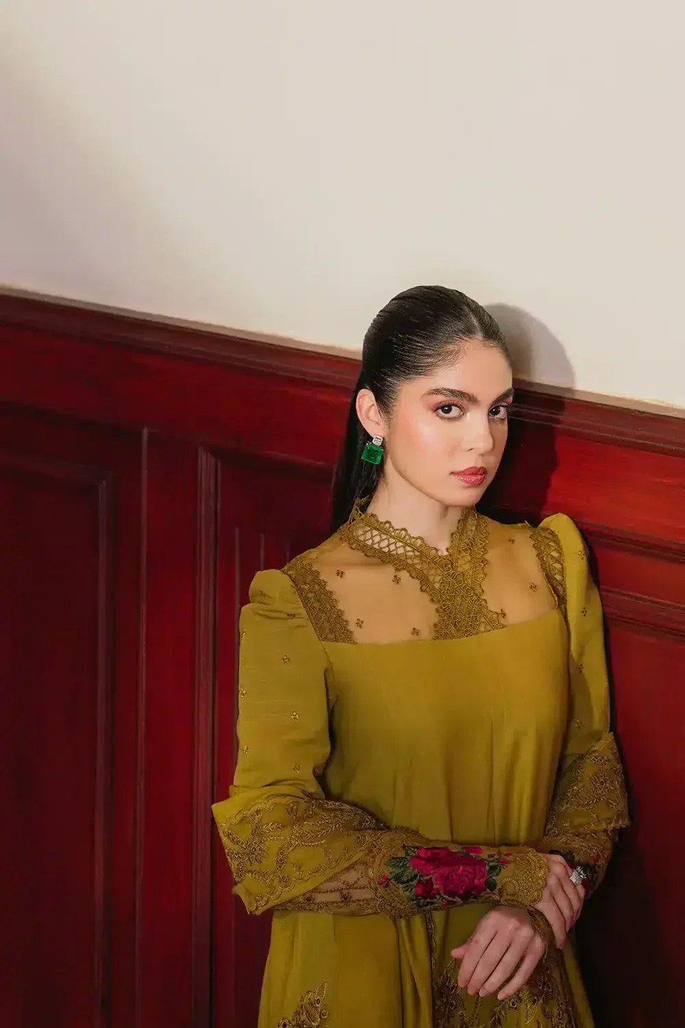 Saira Rizwan | Winter 23 | INAYA SR-03 -  Saira Rizwan Luxury - Original Designer Dress - House of Maryam