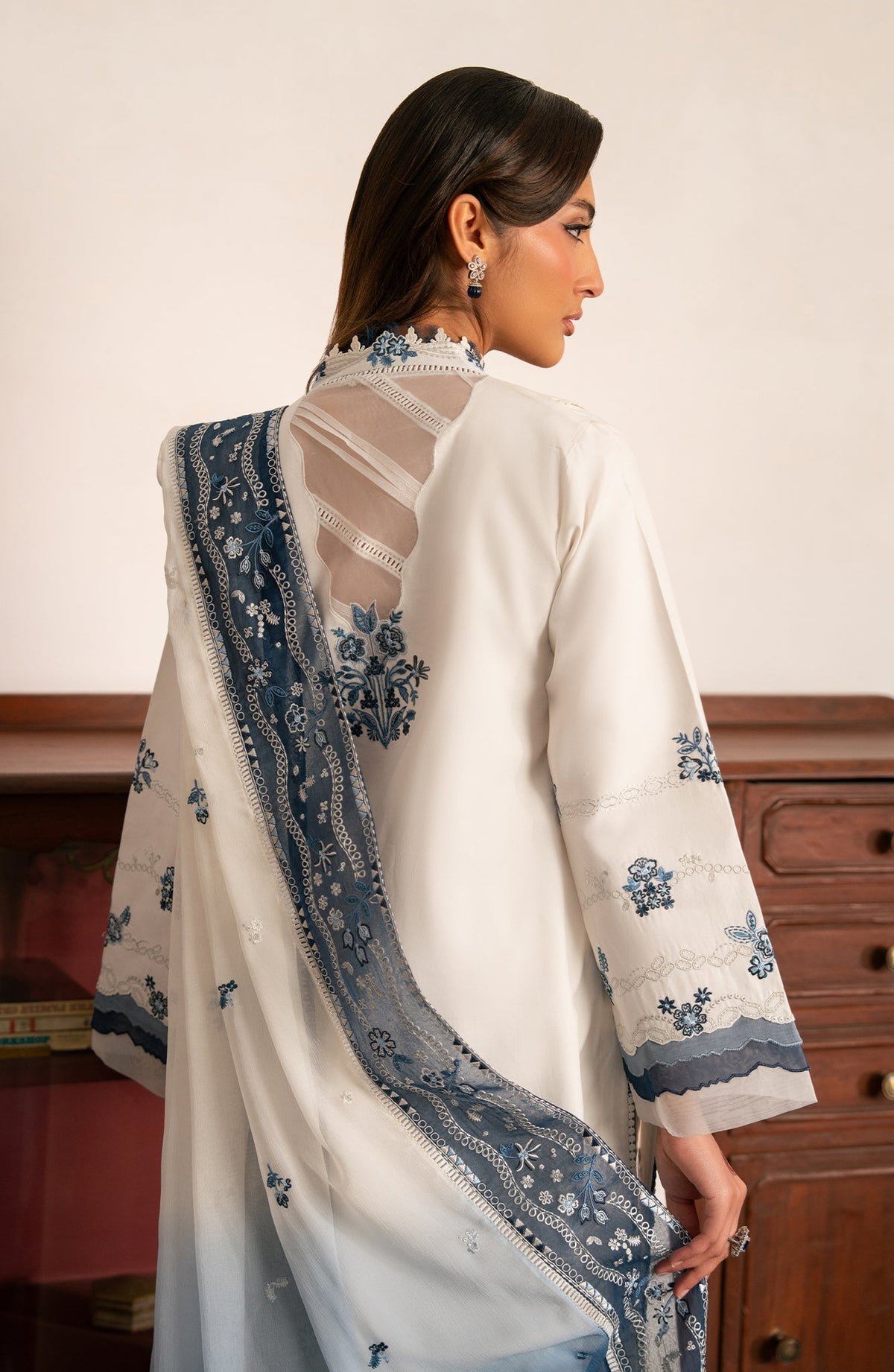 Seran | Luxury Lawn |Raen-Brand:Seran-Type:Ladies Clothes-Lawn-Ivory-House of Maryam- Buy in UK, USA
