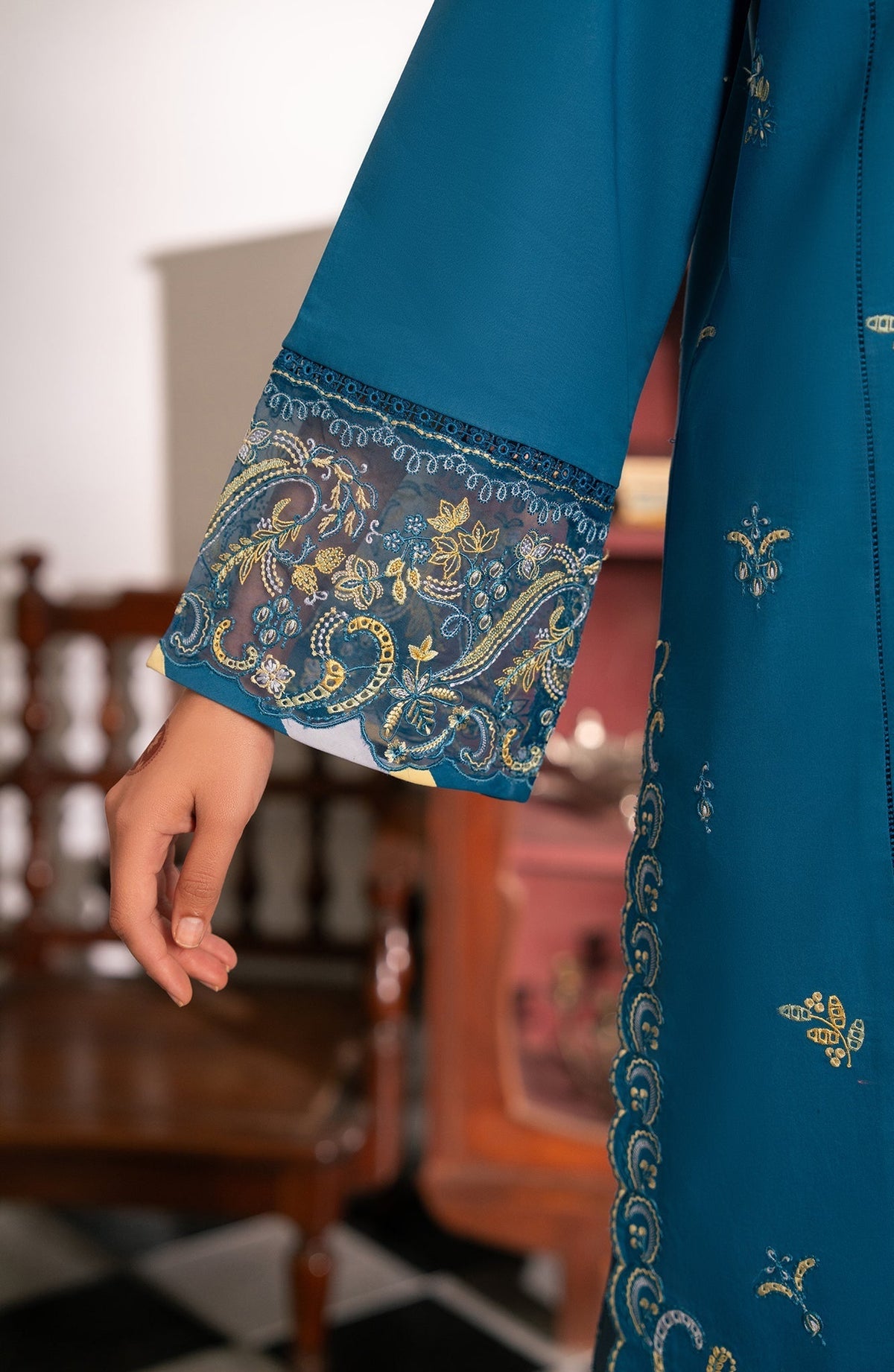 Seran | Luxury Lawn |Sahar-Brand:Seran-Type:Ladies Clothes-Blue-Lawn-House of Maryam- Buy in UK, USA