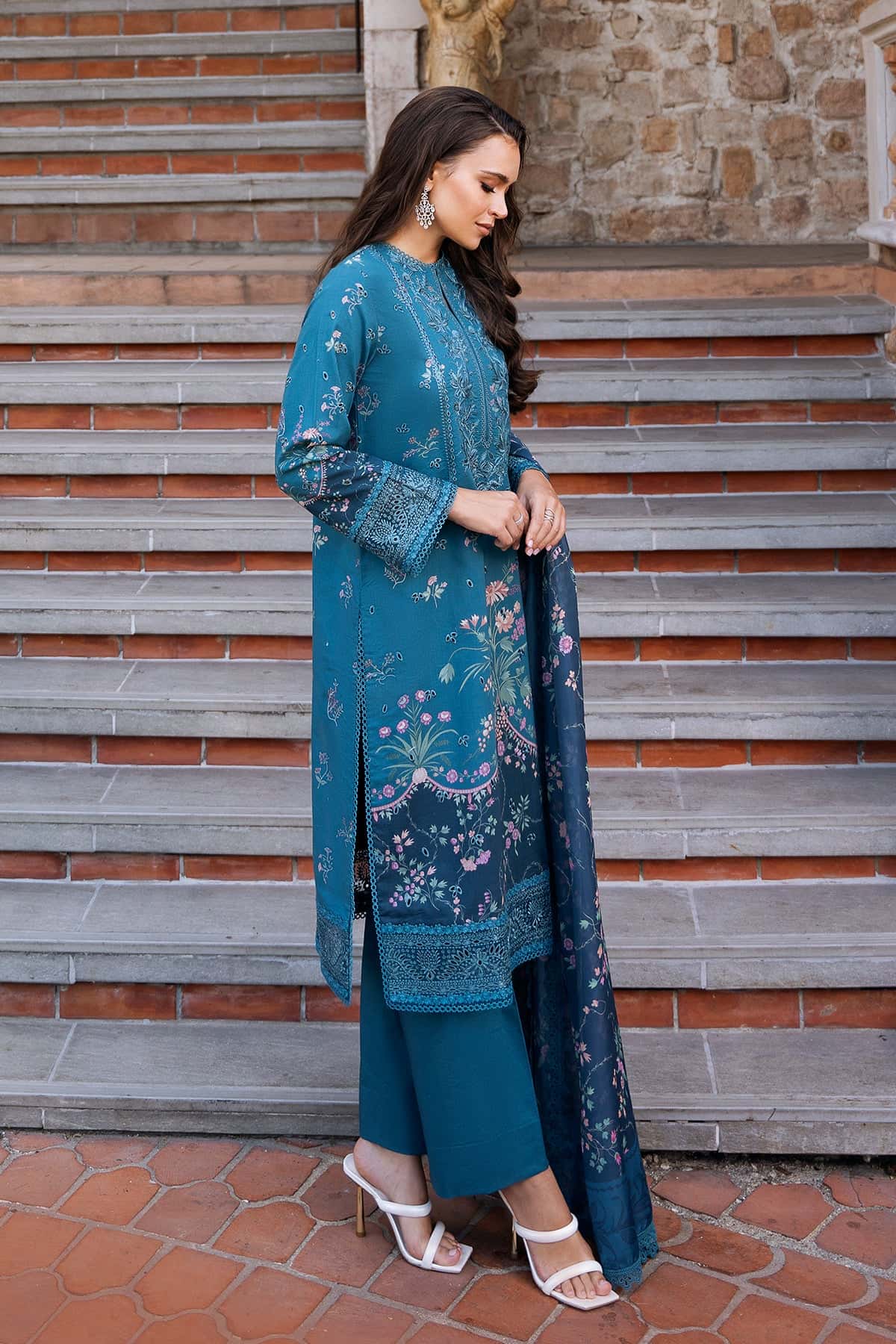 Afrozeh | Damask The Holiday Edit 25 | Rosheen B -  Afrozeh Ladies Clothes -  House of Maryam