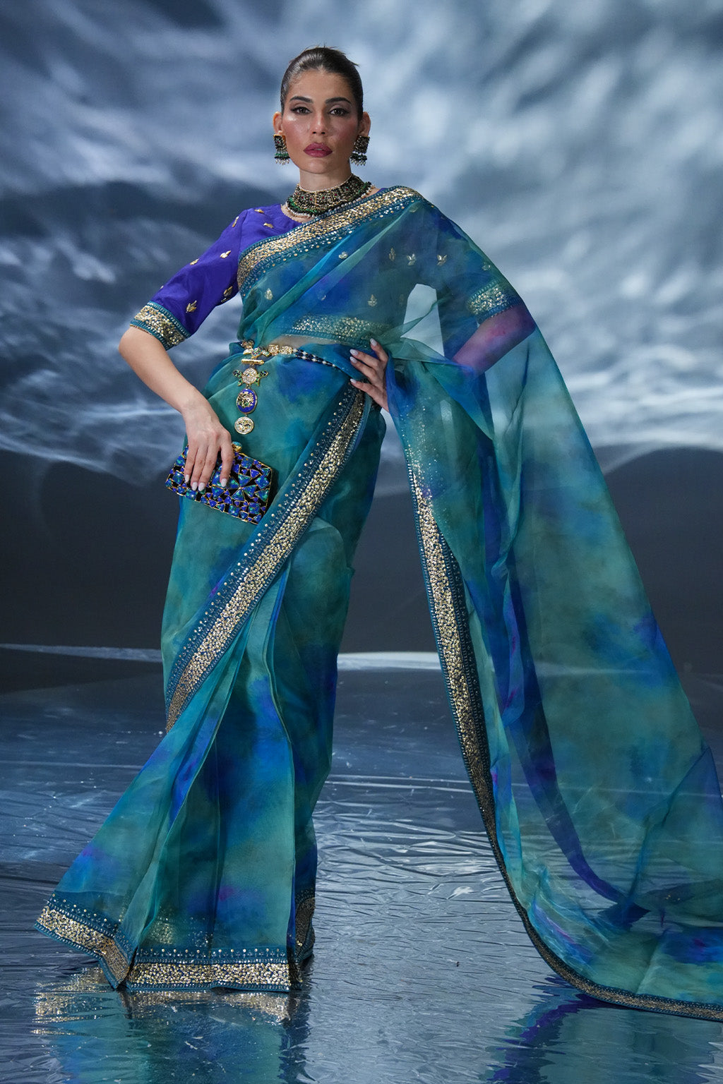 Amave | Oro Luxury Wear | AM-10