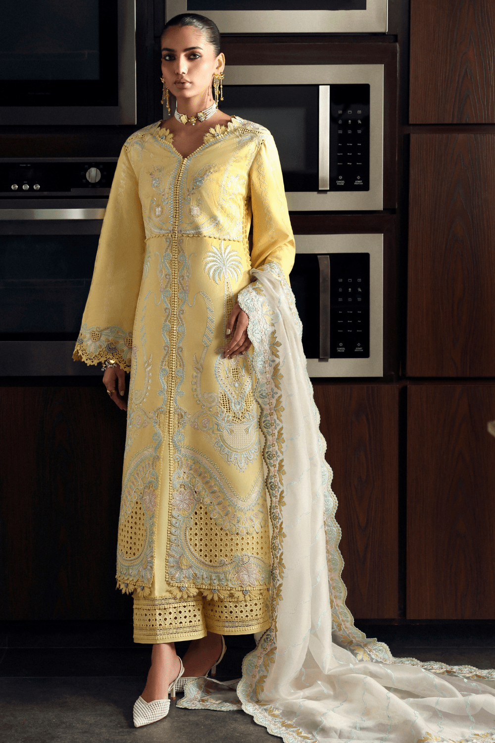 Soraya | Noa Summer Pret '26 | Petaline-Brand:Soraya-Type: - House of Maryam- Buy in UK, USA