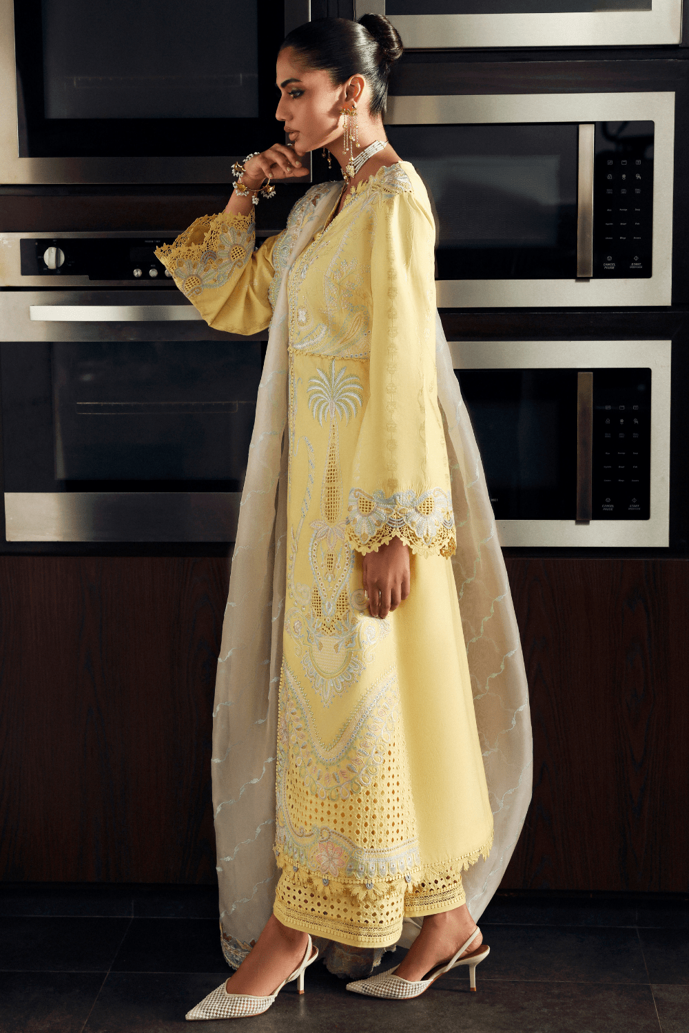 Soraya | Noa Summer Pret '26 | Petaline-Brand:Soraya-Type: - House of Maryam- Buy in UK, USA