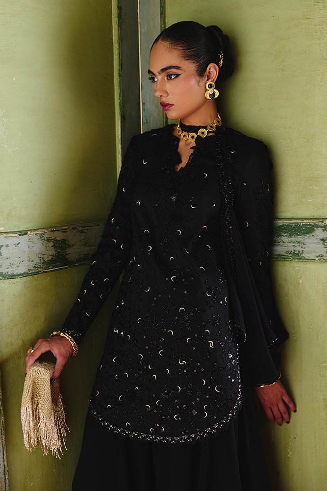Suffuse Eris black silk pret suit, photo 3