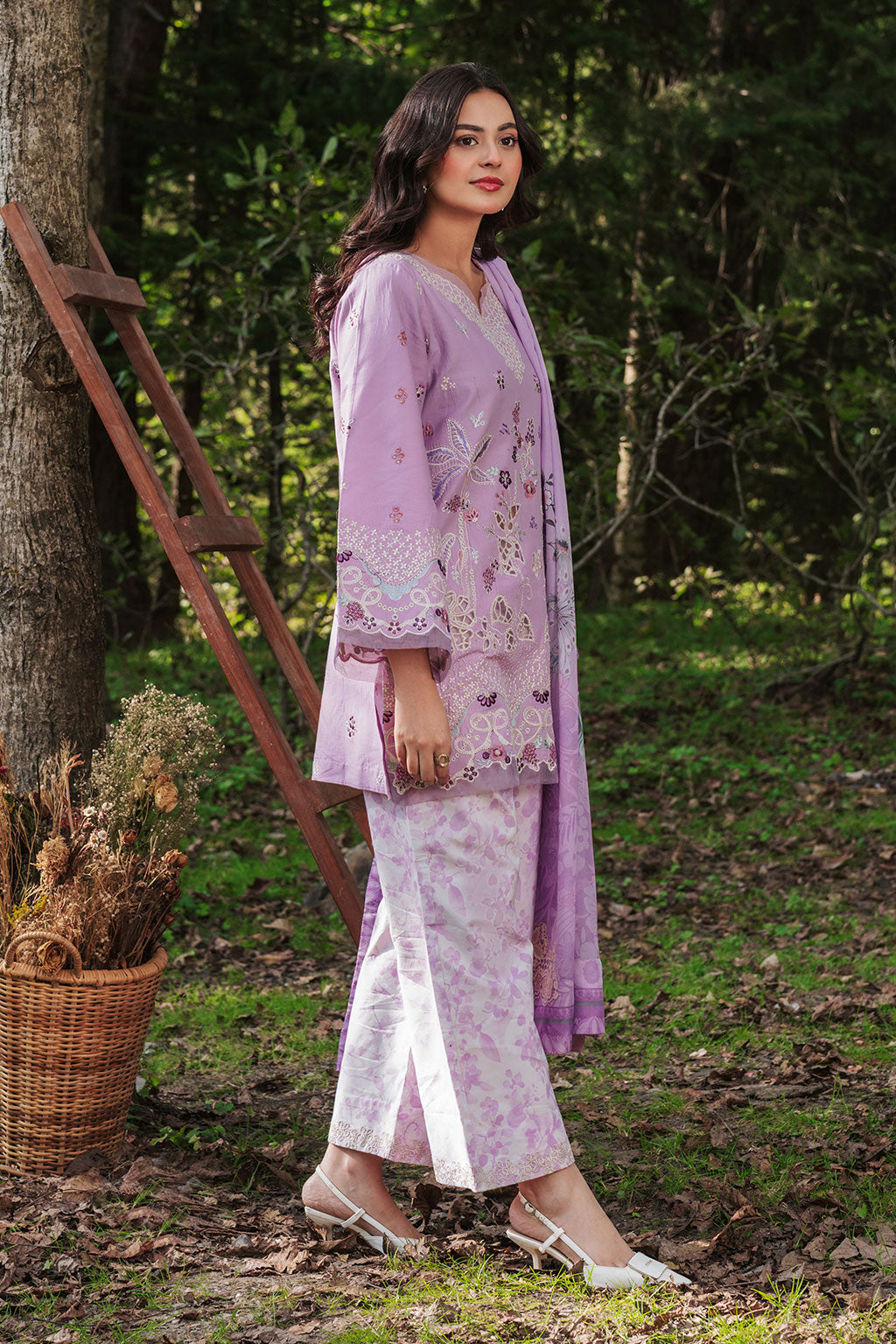 Afsanah | Silent in the Pine Tale | AL-104, image 5