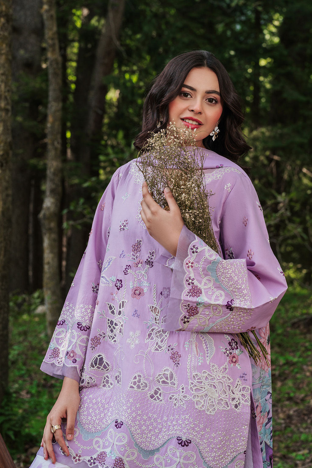 Afsanah | Silent in the Pine Tale | AL-104, image 4