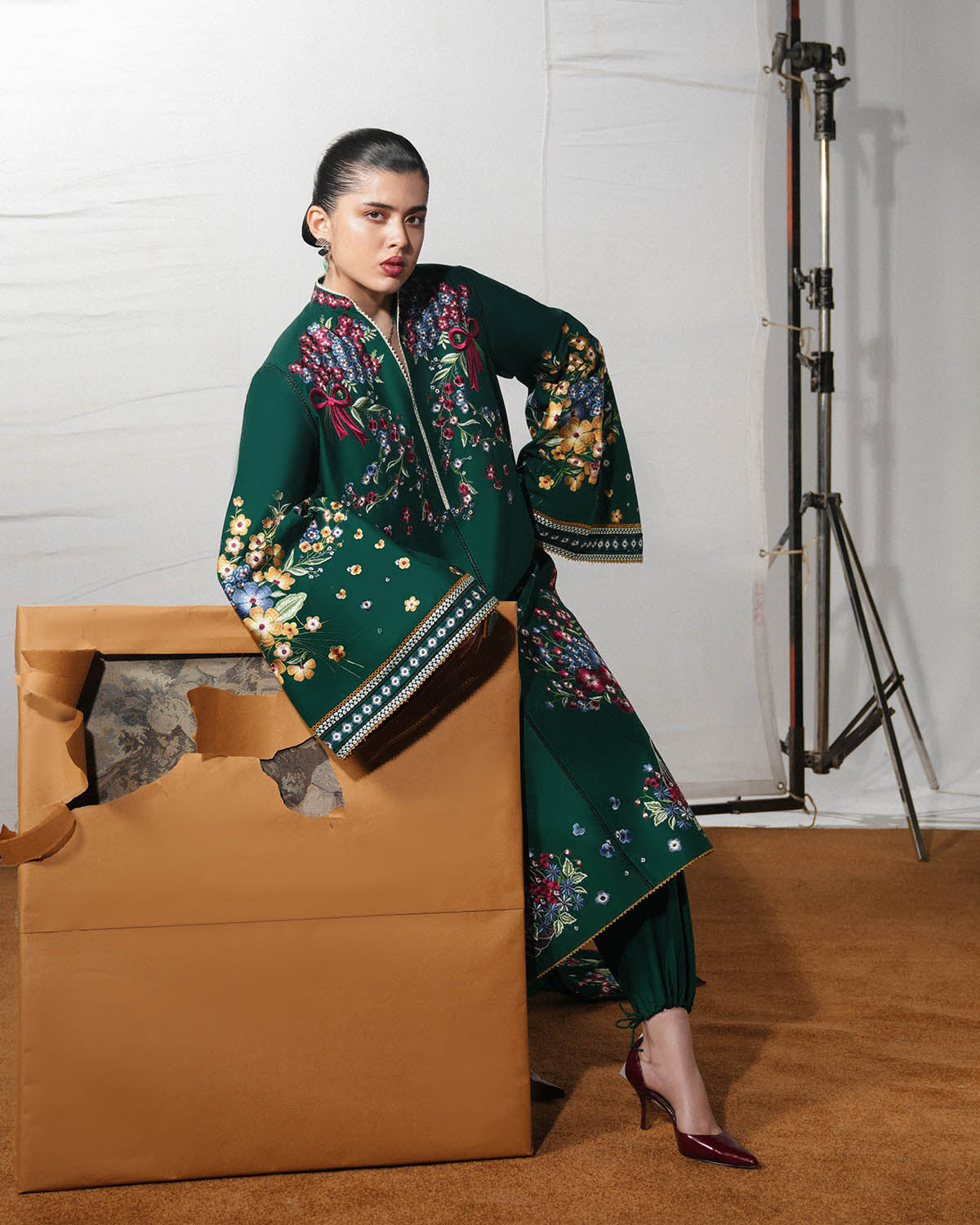 Jugnu Lahore | The Reserved View SS Edit | Bezan, image 6