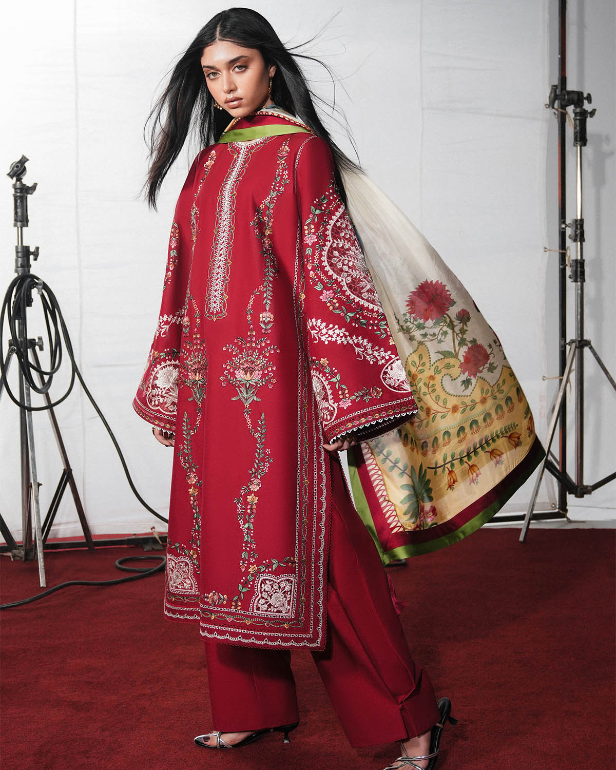 Jugnu Lahore | The Reserved View SS Edit | Diryaz, image 5