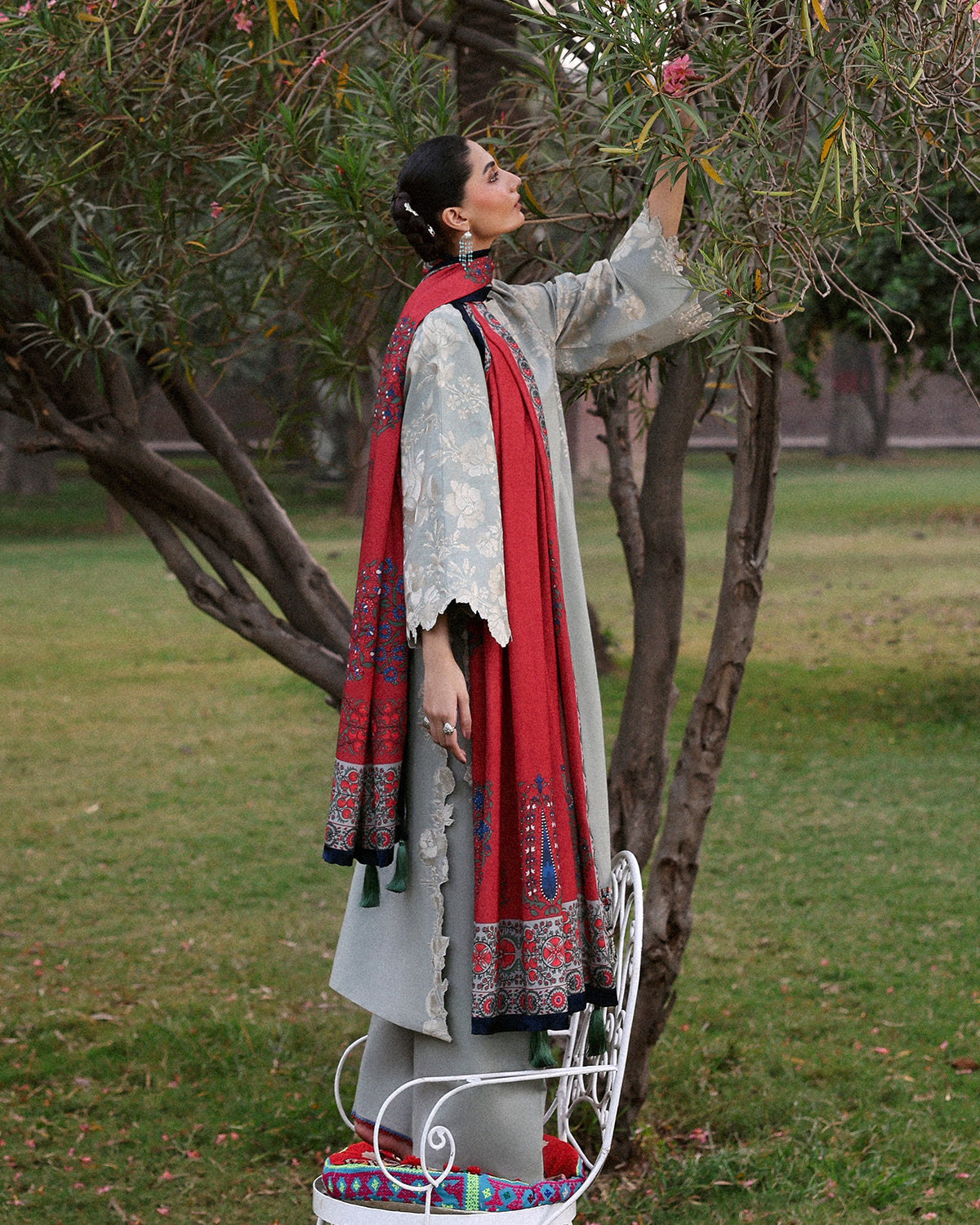 Jugnu | Khaddar 25 | Heran-5