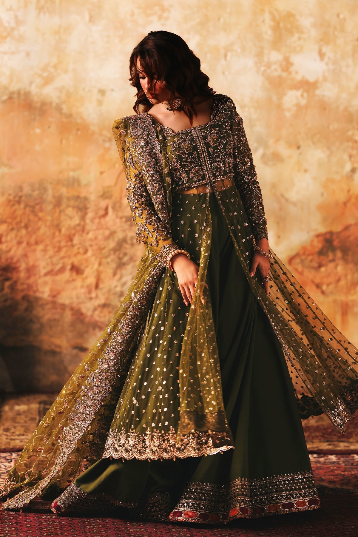 Charizma | Statement Formals | stm-5-03-3