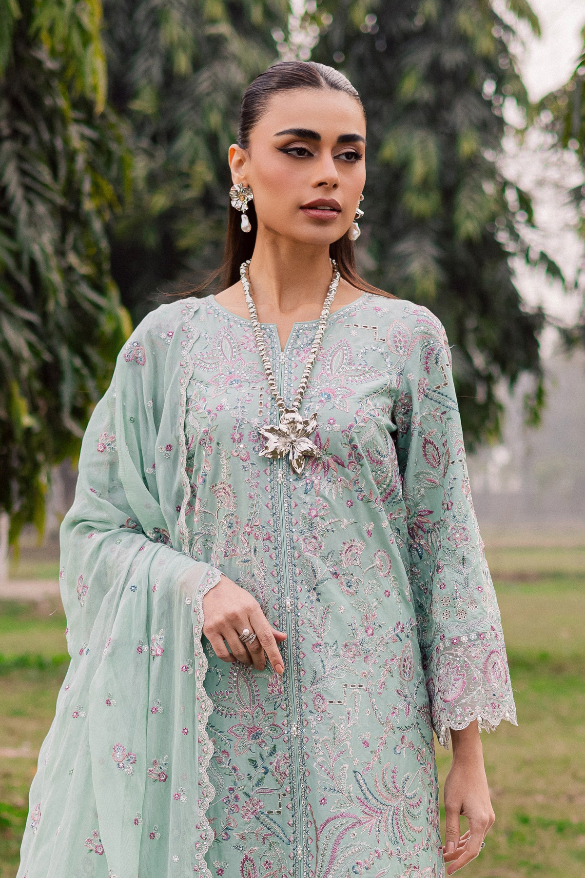 Batik | Naomi Luxury Lawn Eid Edit 26' | Iridule 3Pc, image 5