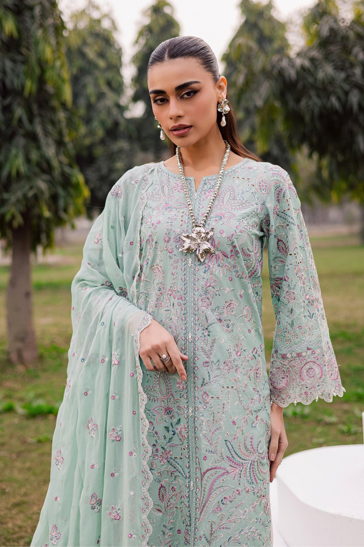 Batik | Naomi Luxury Lawn Eid Edit 26' | Iridule 3Pc, image 3