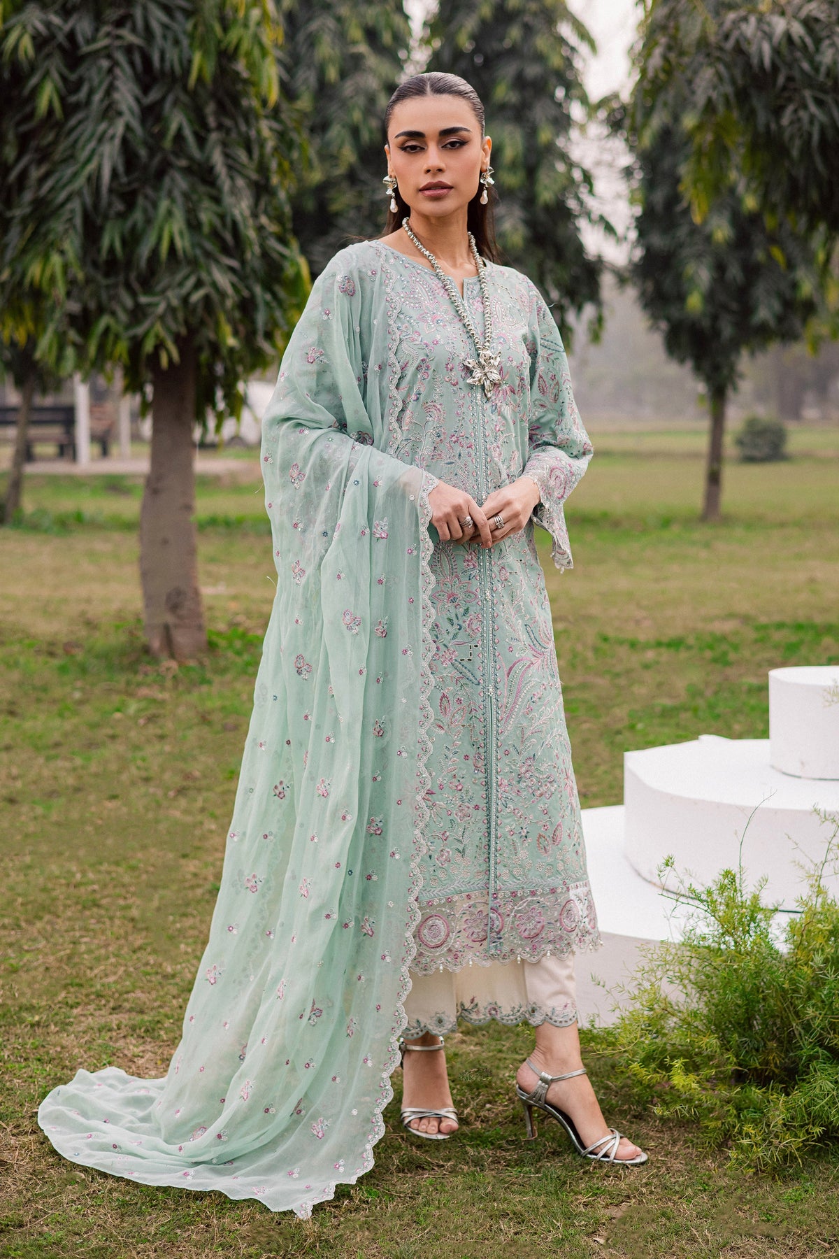 Batik | Naomi Luxury Lawn Eid Edit 26' | Iridule 3Pc
