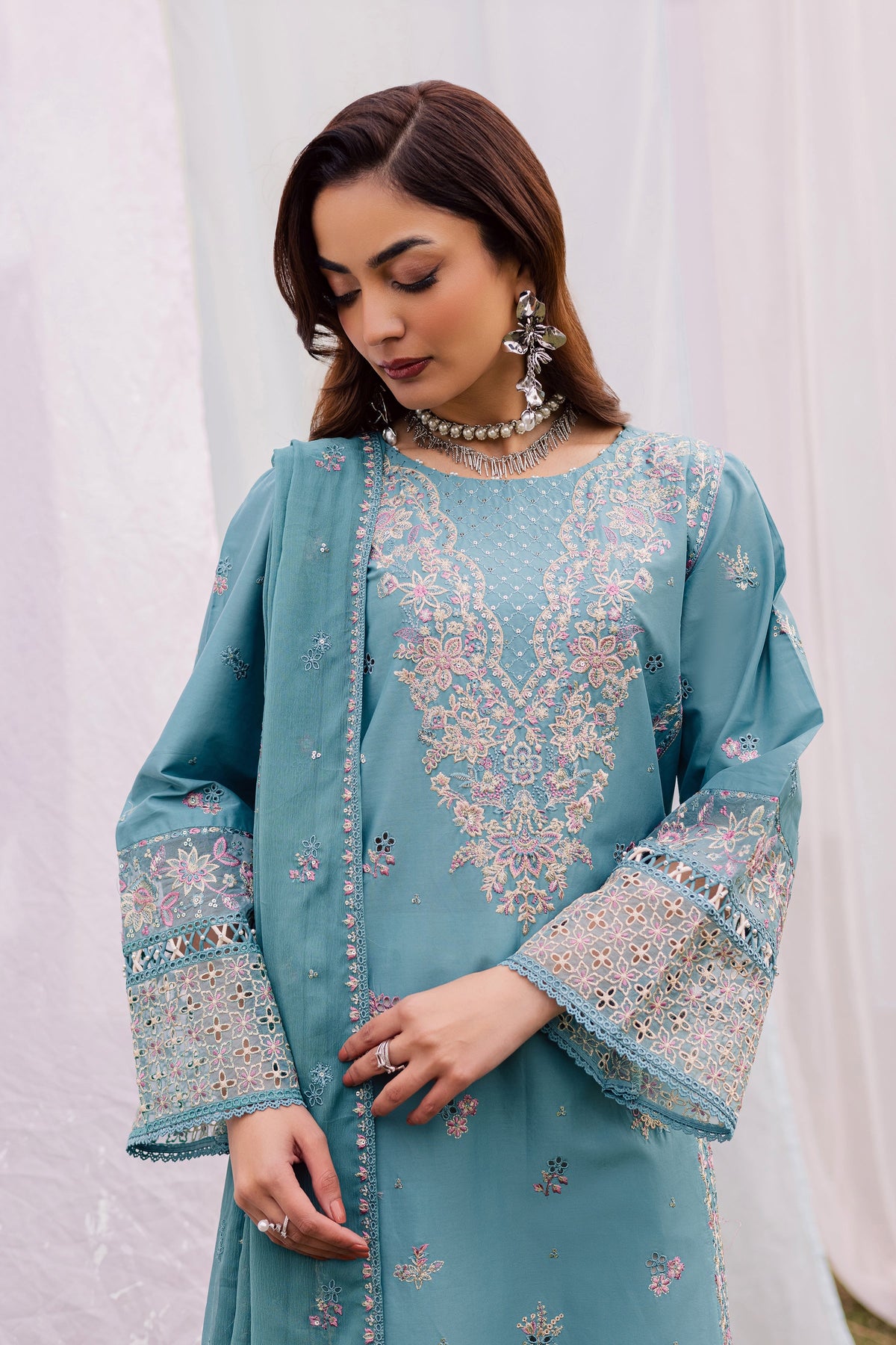 Batik | Naomi Luxury Lawn Eid Edit 26' | Aanso 3Pc, image 6