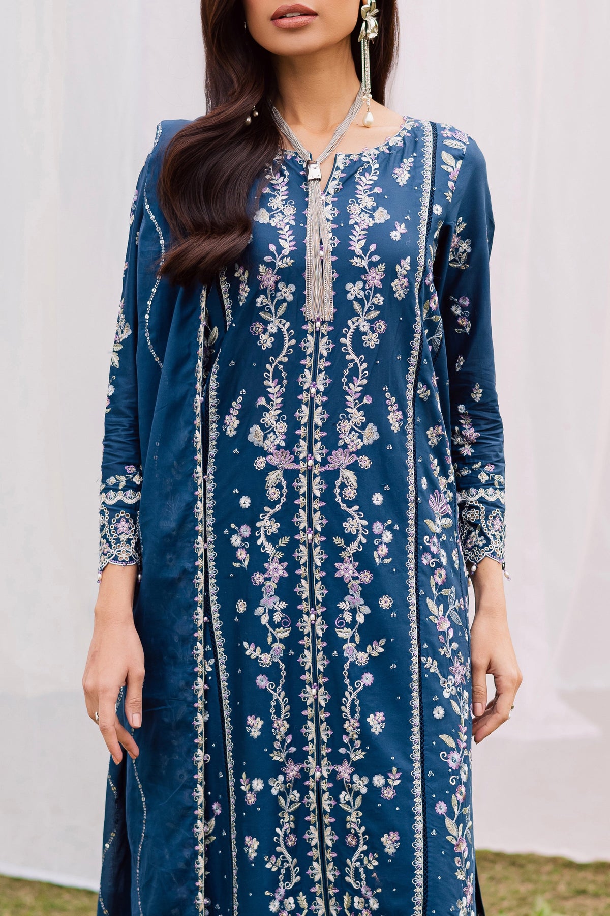 Batik | Naomi Luxury Lawn Eid Edit 26' | Hazy 3Pc, image 6