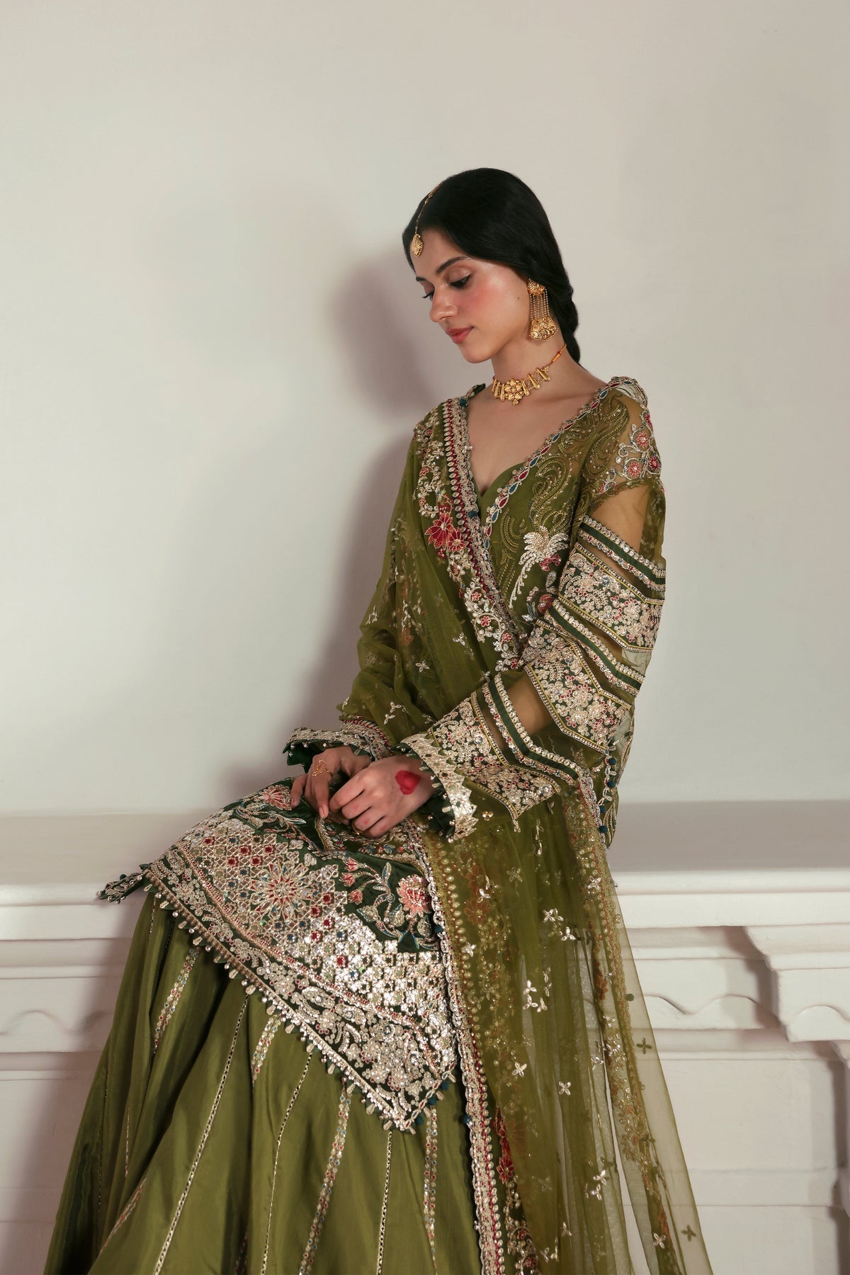 Afrozeh | Shehnai Wedding Formals 25 | Zoon-3