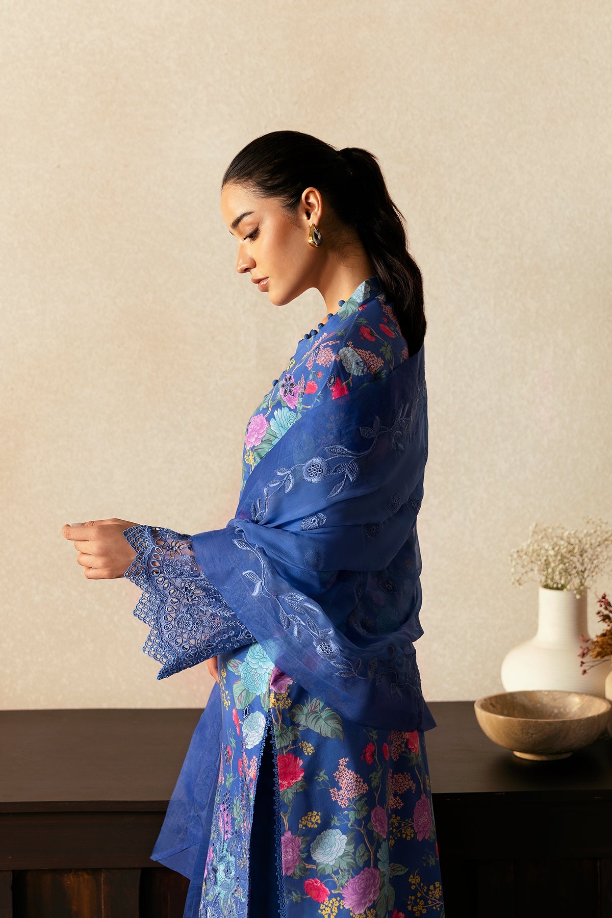 Afrozeh Mist Woven embroidered lawn suit, photo 4