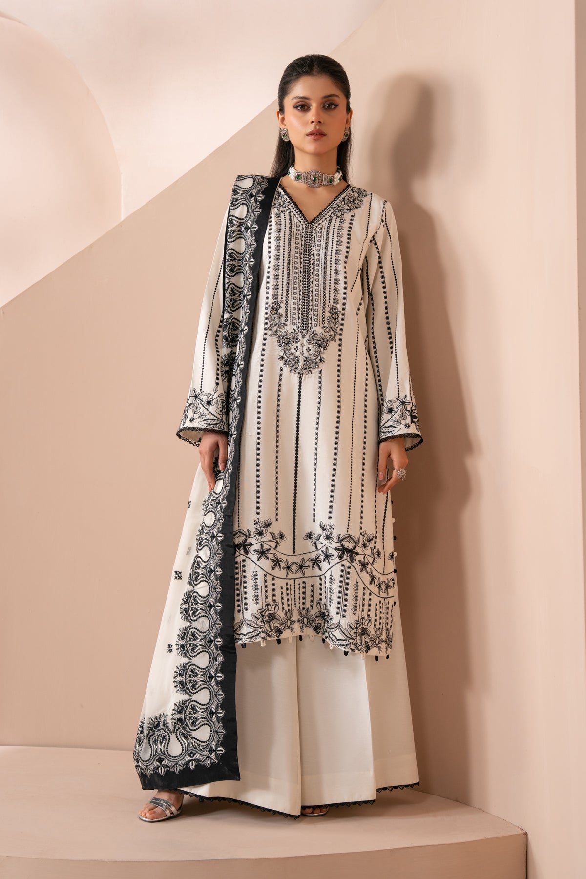Xenia Formals | Zaeva Formals | OMAVI-Brand:Xenia Formals-Type:Ladies Clothes-White-Raw Silk-House of Maryam- Buy in UK, USA