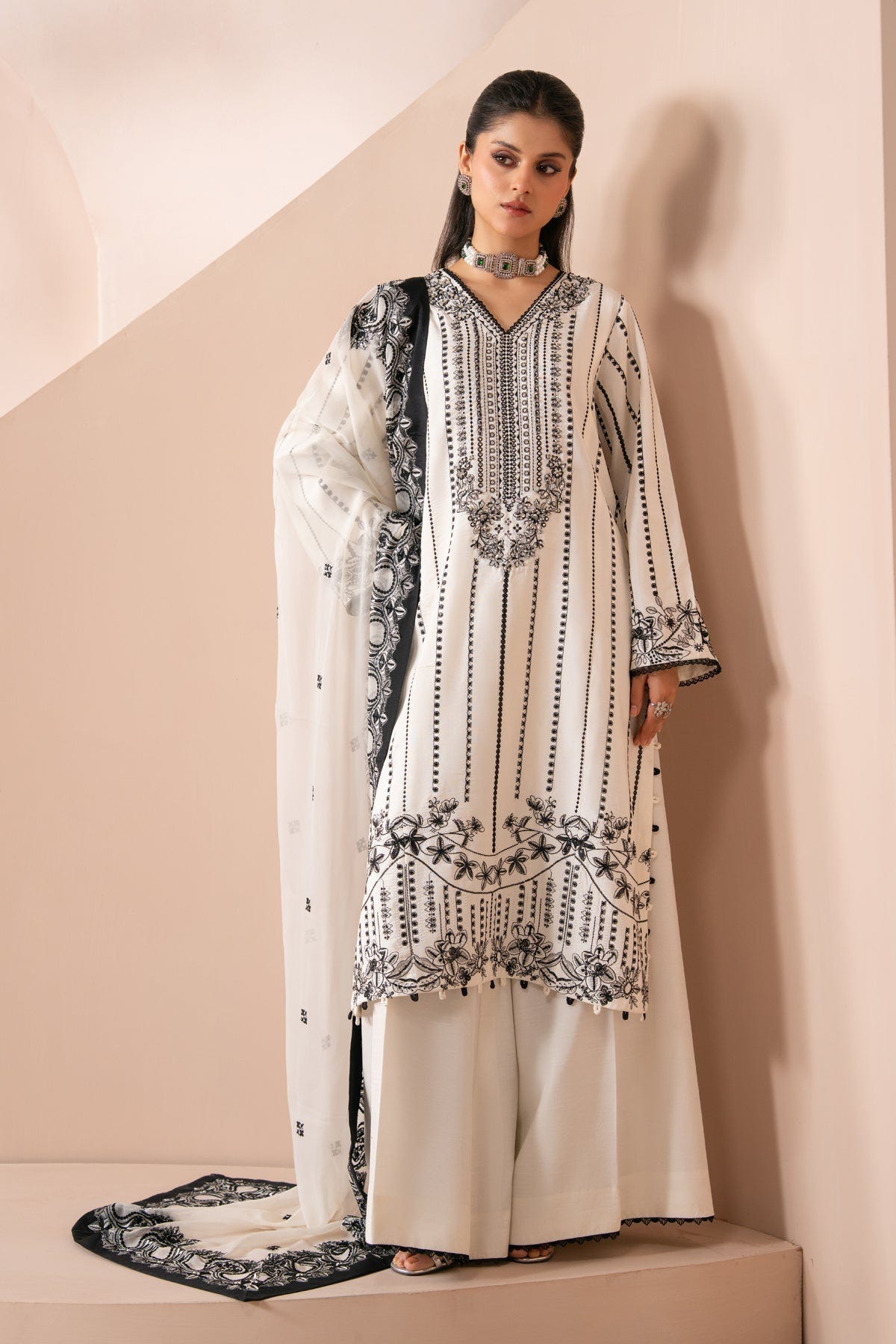 Xenia Formals | Zaeva Formals | OMAVI-Brand:Xenia Formals-Type:Ladies Clothes-White-Raw Silk-House of Maryam- Buy in UK, USA