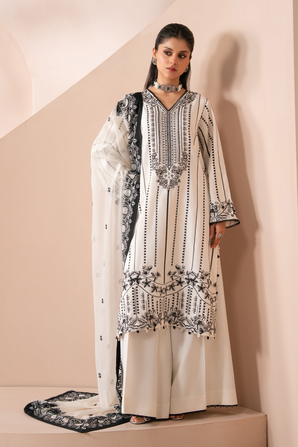 Xenia Formals | Zaeva Formals | OMAVI-Brand:Xenia Formals-Type:Ladies Clothes-White-Raw Silk-House of Maryam- Buy in UK, USA