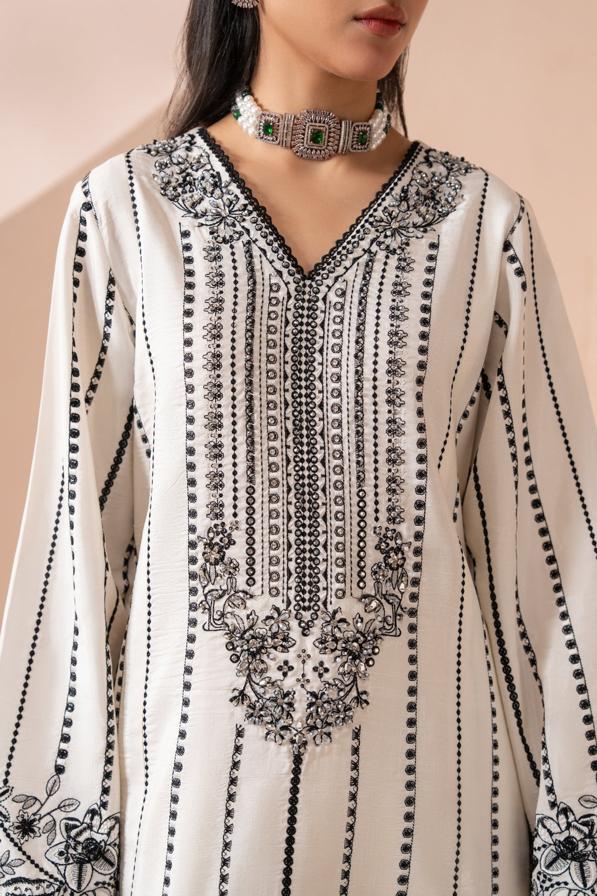 Xenia Formals | Zaeva Formals | OMAVI-Brand:Xenia Formals-Type:Ladies Clothes-White-Raw Silk-House of Maryam- Buy in UK, USA